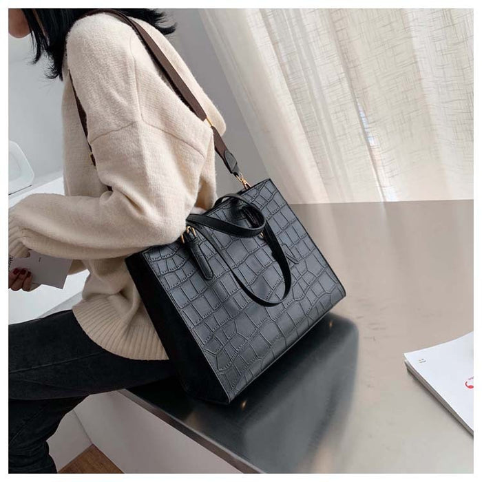 Stone pattern broadband tote bag